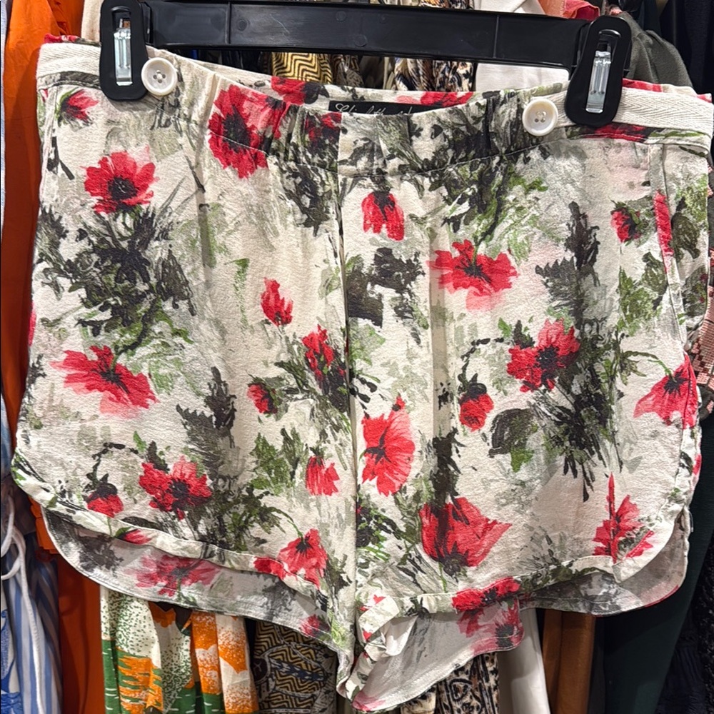 Elizabeth and James Floral Women's Shorts